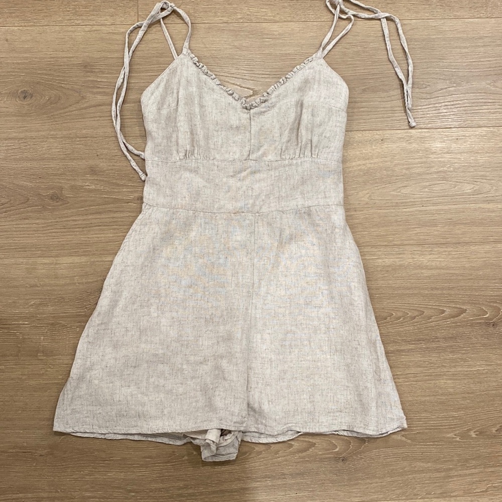 Abercrombie linen romper